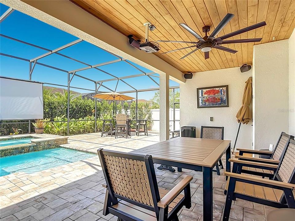 For Sale: $625,000 (4 beds, 3 baths, 2211 Square Feet)