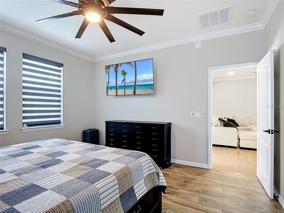 For Sale: $625,000 (4 beds, 3 baths, 2211 Square Feet)