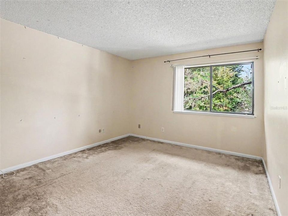 For Sale: $219,000 (2 beds, 2 baths, 1529 Square Feet)