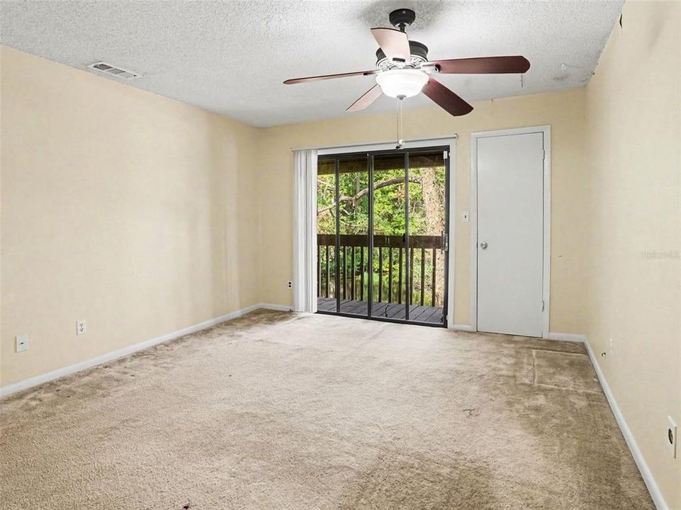 For Sale: $219,000 (2 beds, 2 baths, 1529 Square Feet)