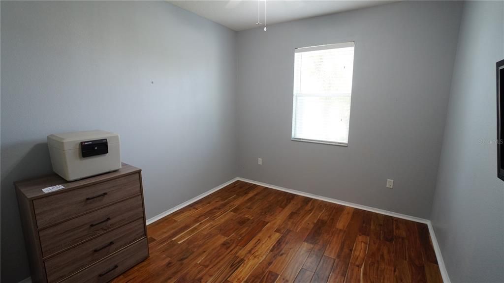 For Sale: $309,000 (3 beds, 2 baths, 1880 Square Feet)