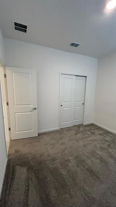 For Rent: $2,350 (4 beds, 2 baths, 2084 Square Feet)