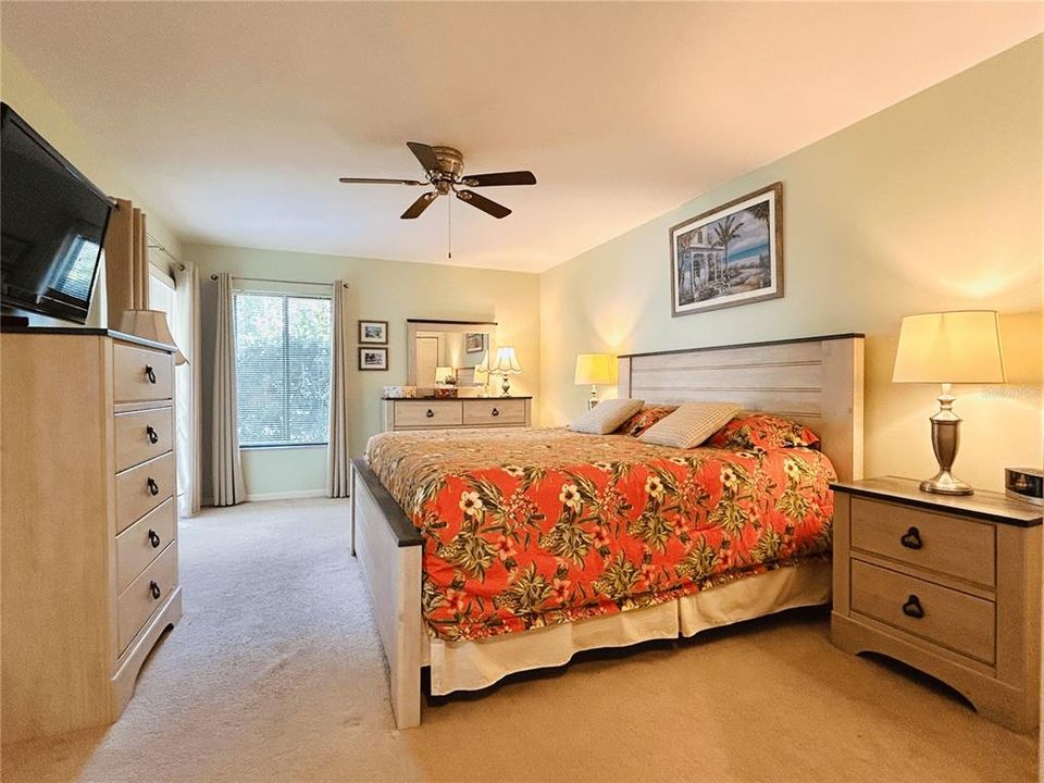 For Rent: $3,800 (2 beds, 2 baths, 1080 Square Feet)