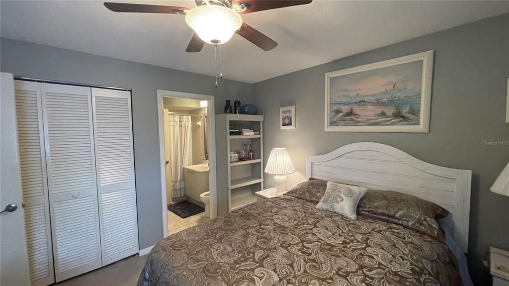 For Rent: $3,800 (2 beds, 2 baths, 1080 Square Feet)