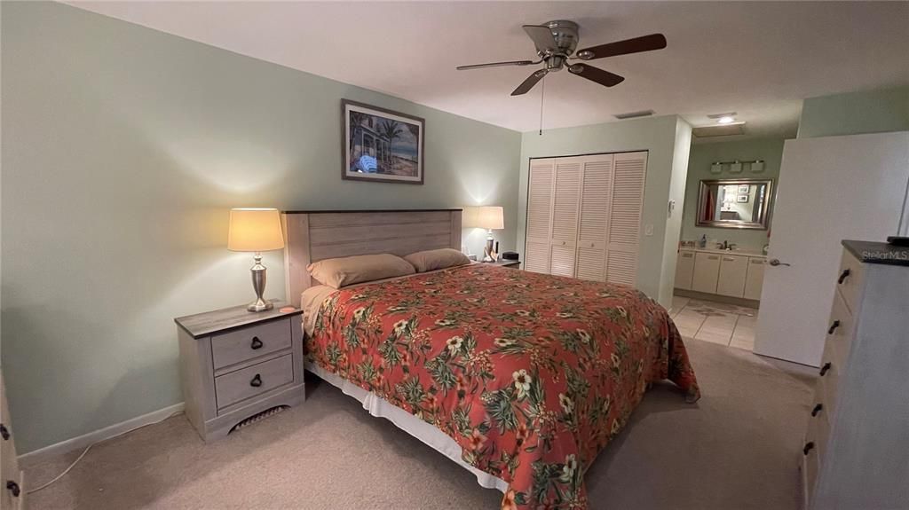 For Rent: $3,800 (2 beds, 2 baths, 1080 Square Feet)