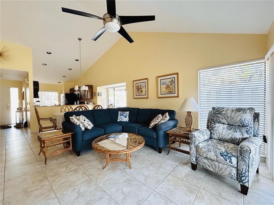 For Rent: $3,800 (2 beds, 2 baths, 1080 Square Feet)