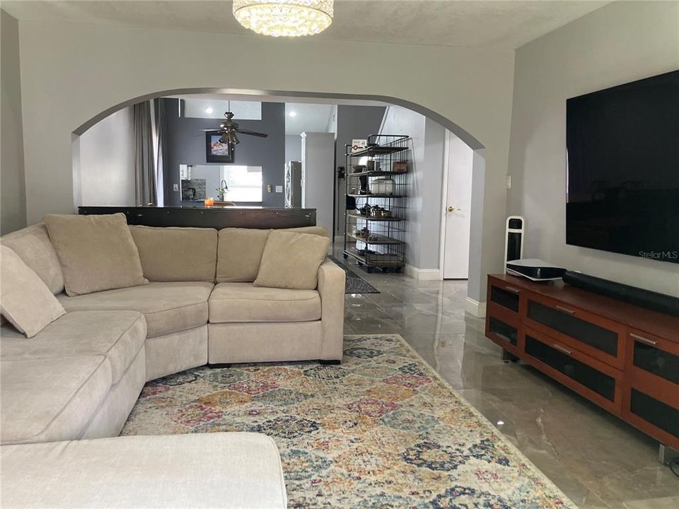 На продажу: $345,000 (3 спален, 2 ванн, 1510 Квадратных фут)