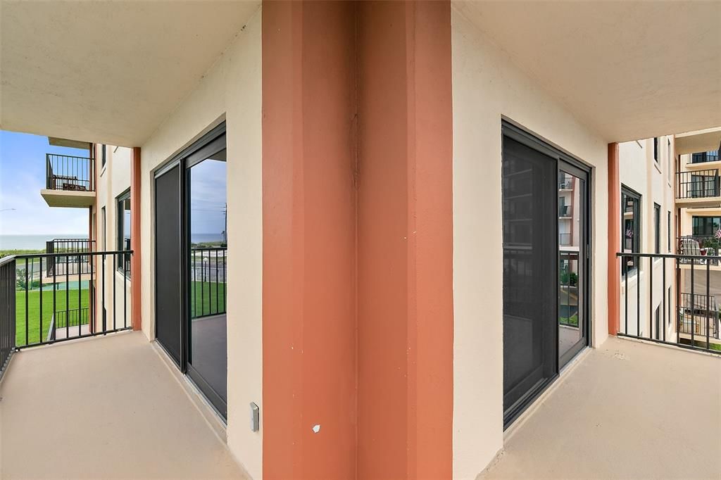 For Sale: $279,000 (2 beds, 2 baths, 1344 Square Feet)