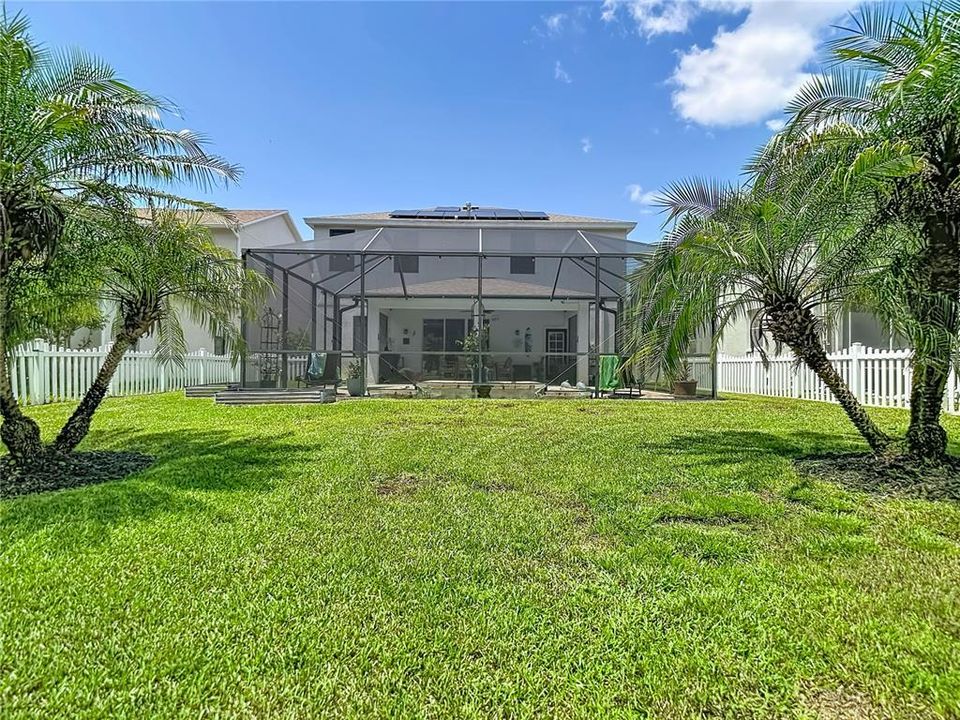 En Venta: $649,900 (4 camas, 3 baños, 2503 Pies cuadrados)