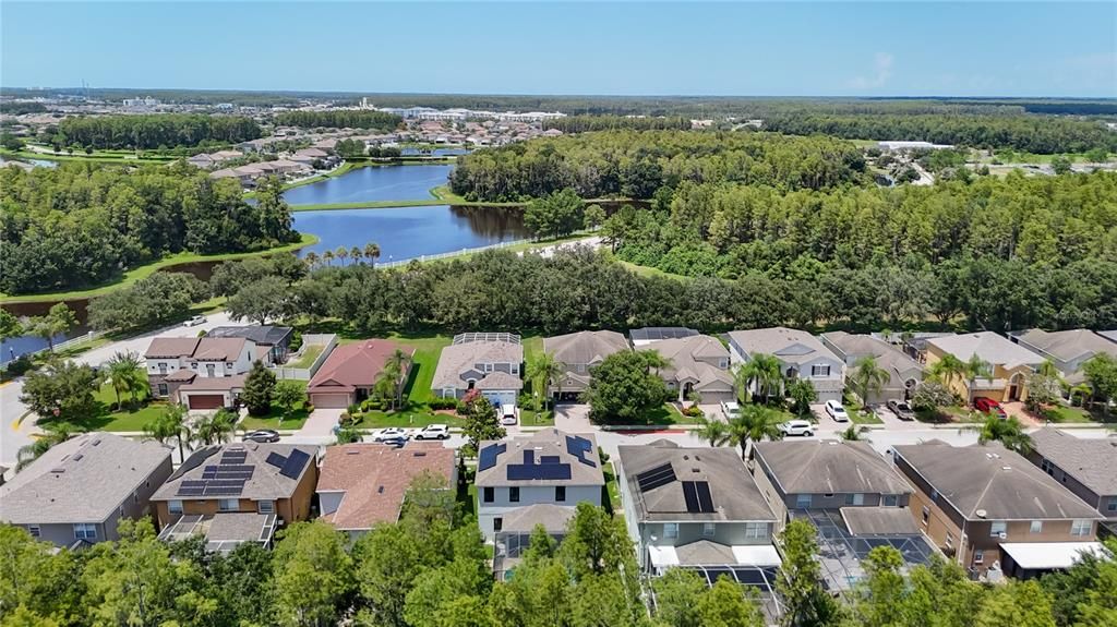 En Venta: $649,900 (4 camas, 3 baños, 2503 Pies cuadrados)