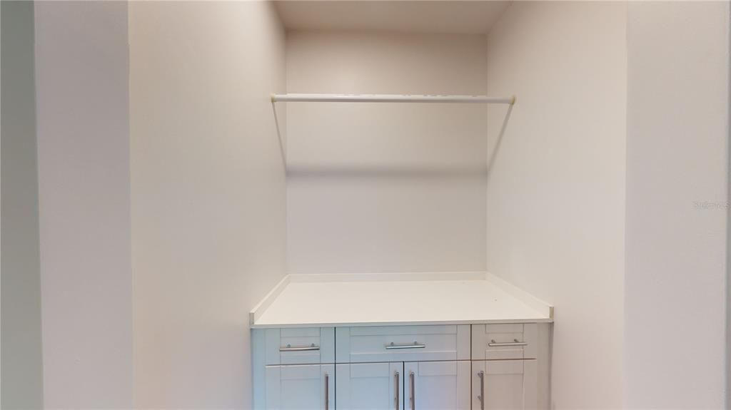 For Rent: $3,450 (3 beds, 3 baths, 2000 Square Feet)