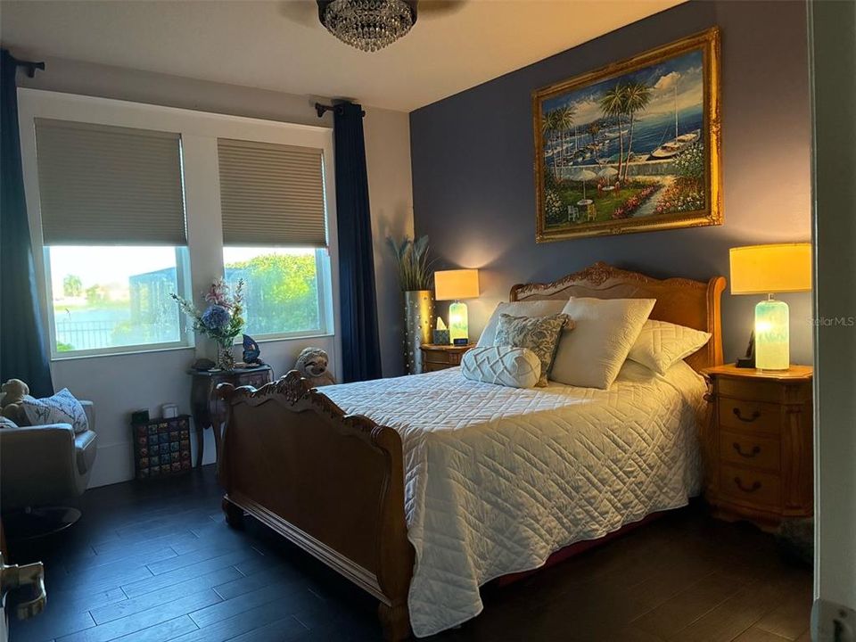 待售: $469,000 (4 贝兹, 2 浴室, 1850 平方英尺)