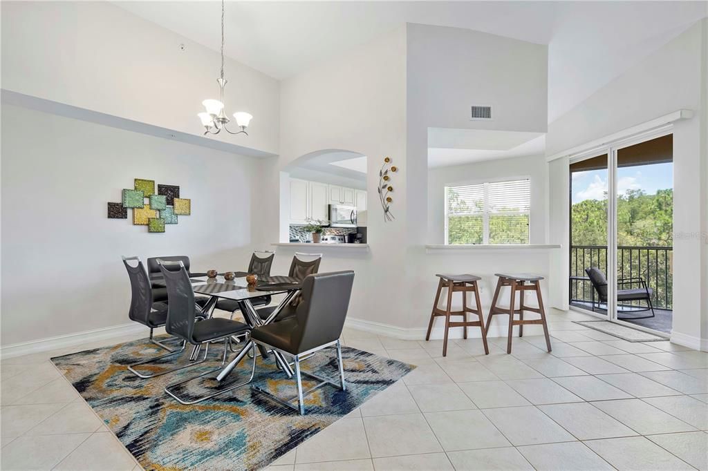 For Sale: $225,000 (2 beds, 2 baths, 1245 Square Feet)