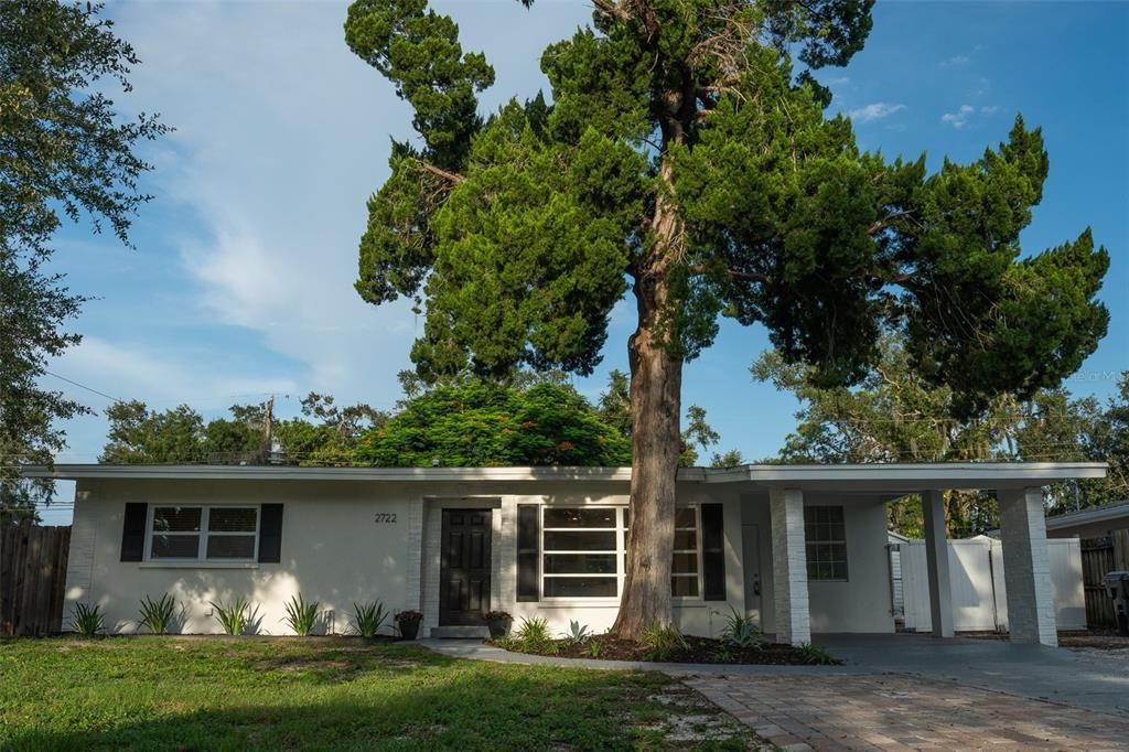 For Sale: $359,000 (3 beds, 2 baths, 1246 Square Feet)