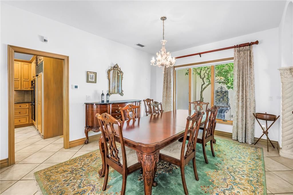 En Venta: $1,950,000 (3 camas, 3 baños, 3619 Pies cuadrados)