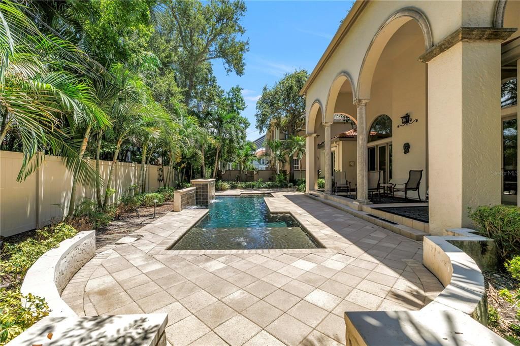 En Venta: $1,950,000 (3 camas, 3 baños, 3619 Pies cuadrados)