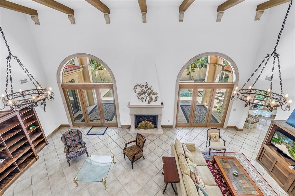 En Venta: $1,950,000 (3 camas, 3 baños, 3619 Pies cuadrados)