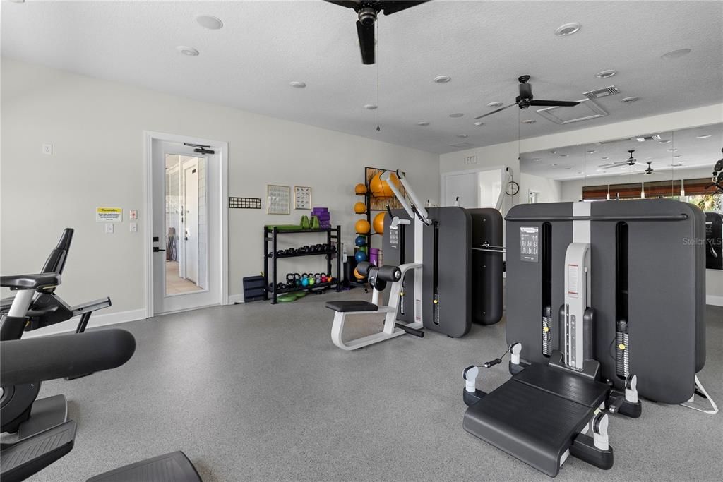 For Sale: $369,990 (2 beds, 2 baths, 1368 Square Feet)
