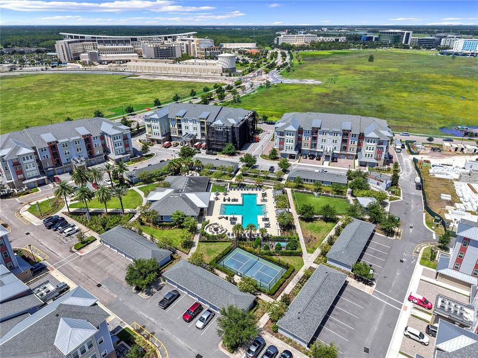 For Sale: $369,990 (2 beds, 2 baths, 1368 Square Feet)