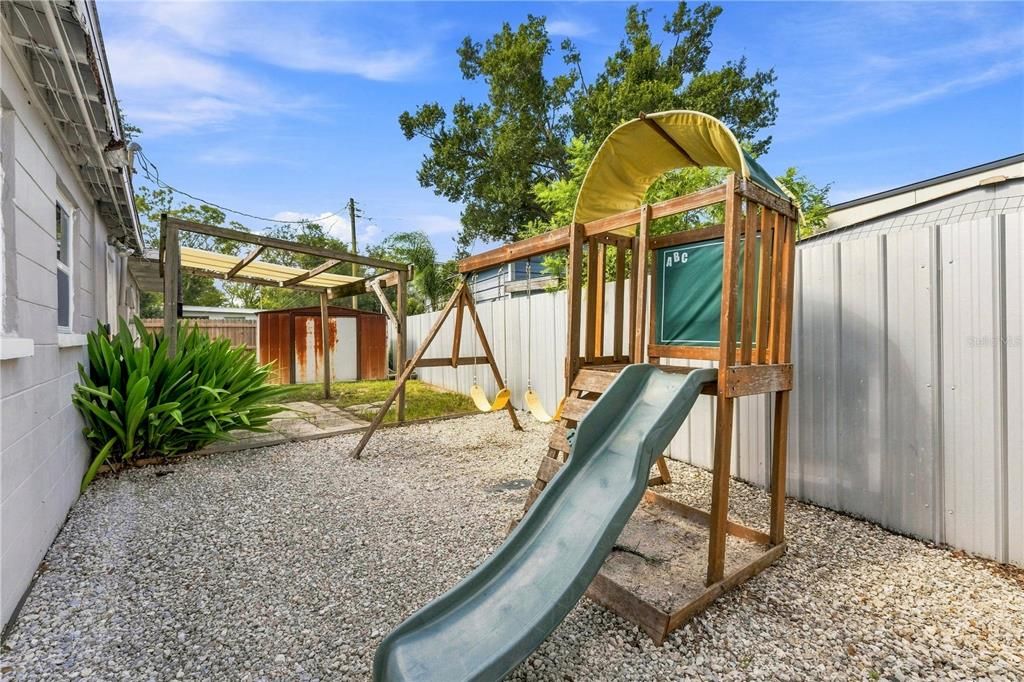 En Venta: $359,000 (3 camas, 2 baños, 1118 Pies cuadrados)