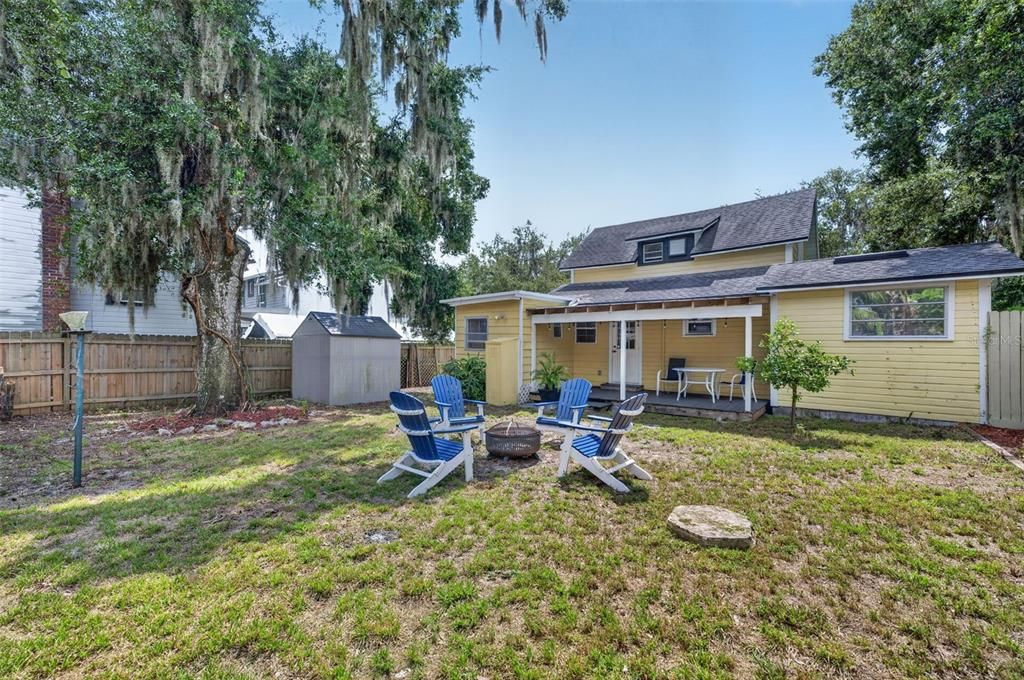 For Sale: $499,000 (3 beds, 2 baths, 1244 Square Feet)