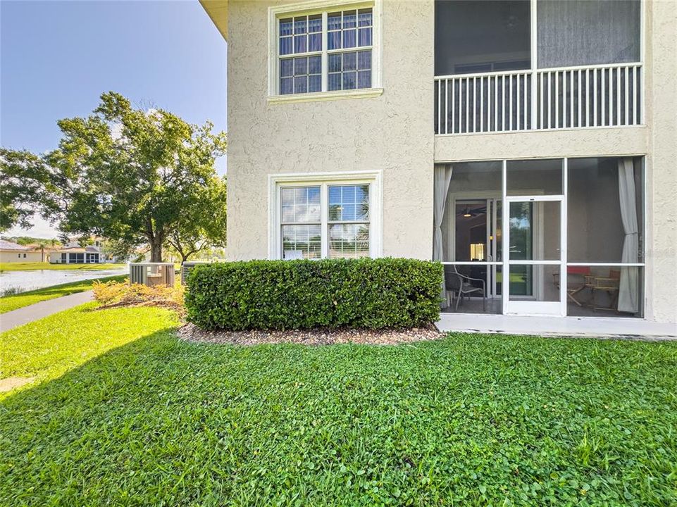 For Sale: $269,900 (2 beds, 2 baths, 1128 Square Feet)