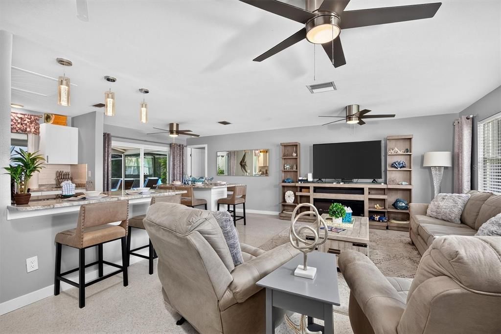 For Sale: $1,100,000 (3 beds, 3 baths, 1941 Square Feet)