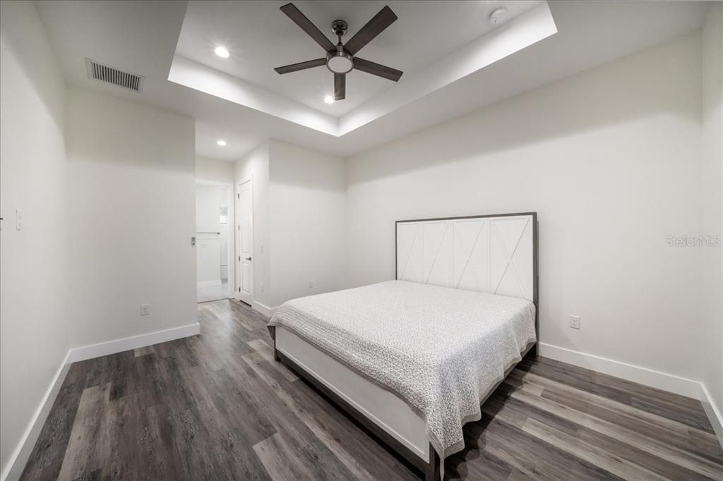 For Sale: $545,000 (3 beds, 2 baths, 1856 Square Feet)
