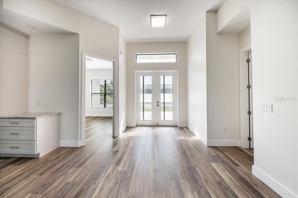 For Sale: $545,000 (3 beds, 2 baths, 1856 Square Feet)