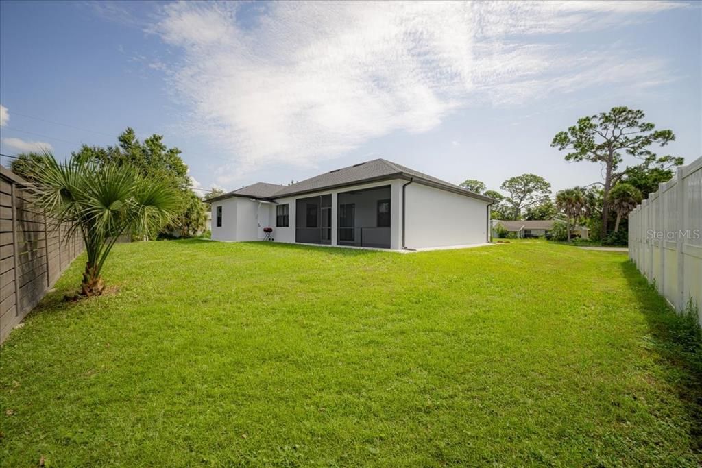 For Sale: $545,000 (3 beds, 2 baths, 1856 Square Feet)