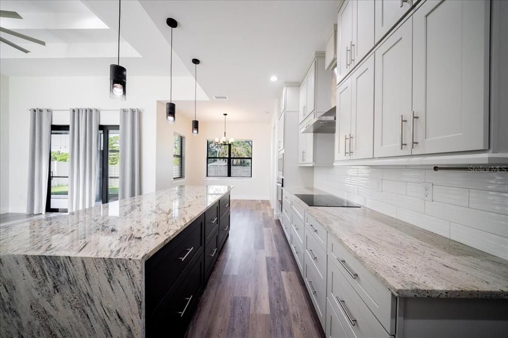 For Sale: $545,000 (3 beds, 2 baths, 1856 Square Feet)