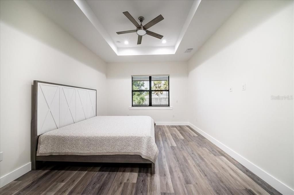 For Sale: $545,000 (3 beds, 2 baths, 1856 Square Feet)