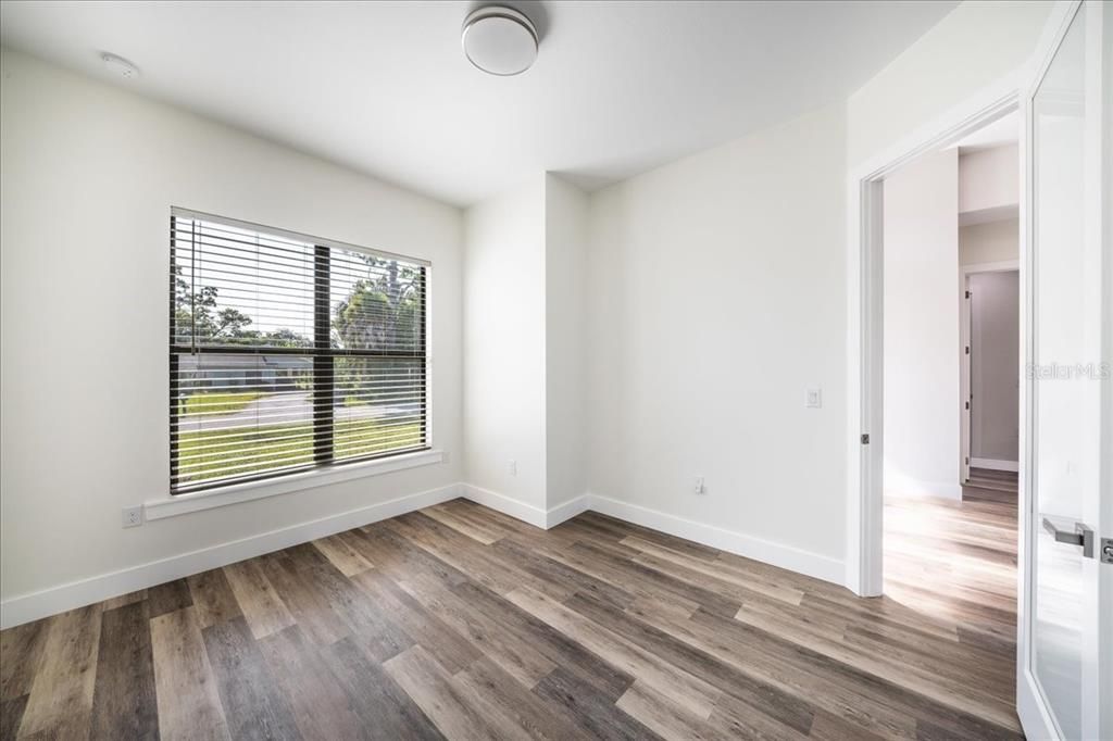 For Sale: $545,000 (3 beds, 2 baths, 1856 Square Feet)