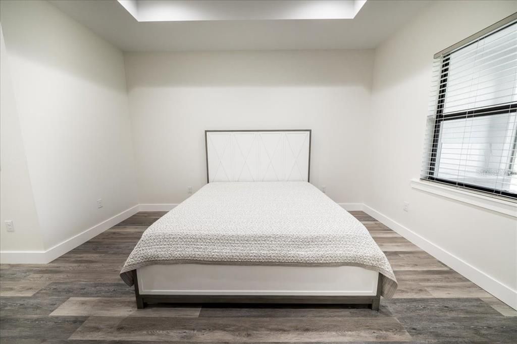 For Sale: $545,000 (3 beds, 2 baths, 1856 Square Feet)