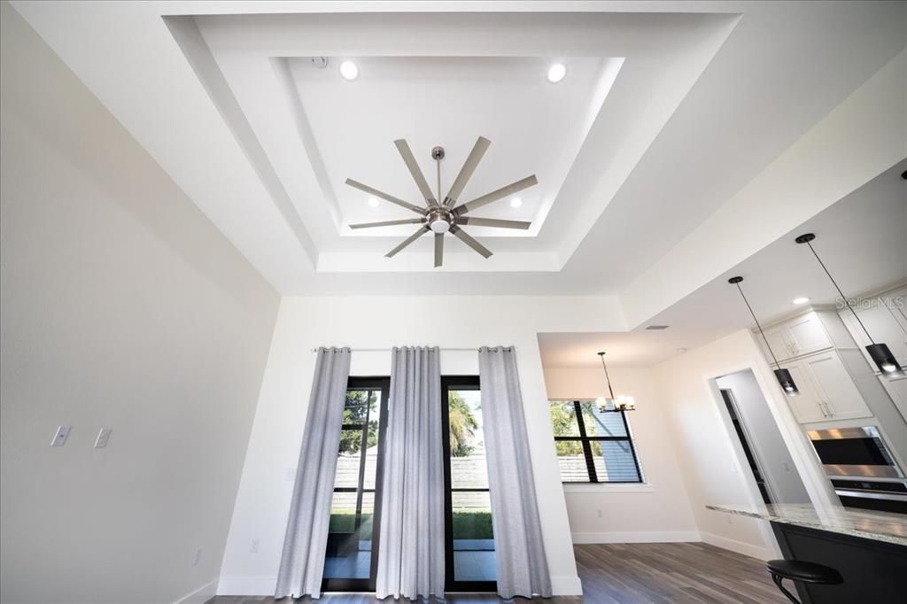 For Sale: $545,000 (3 beds, 2 baths, 1856 Square Feet)