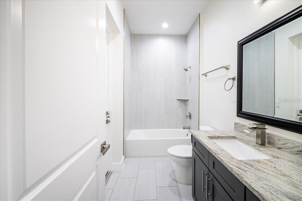 For Sale: $545,000 (3 beds, 2 baths, 1856 Square Feet)