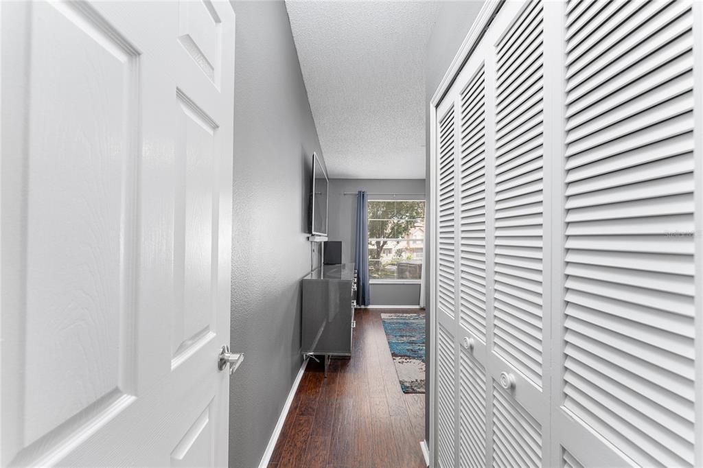 For Rent: $2,000 (2 beds, 2 baths, 1148 Square Feet)