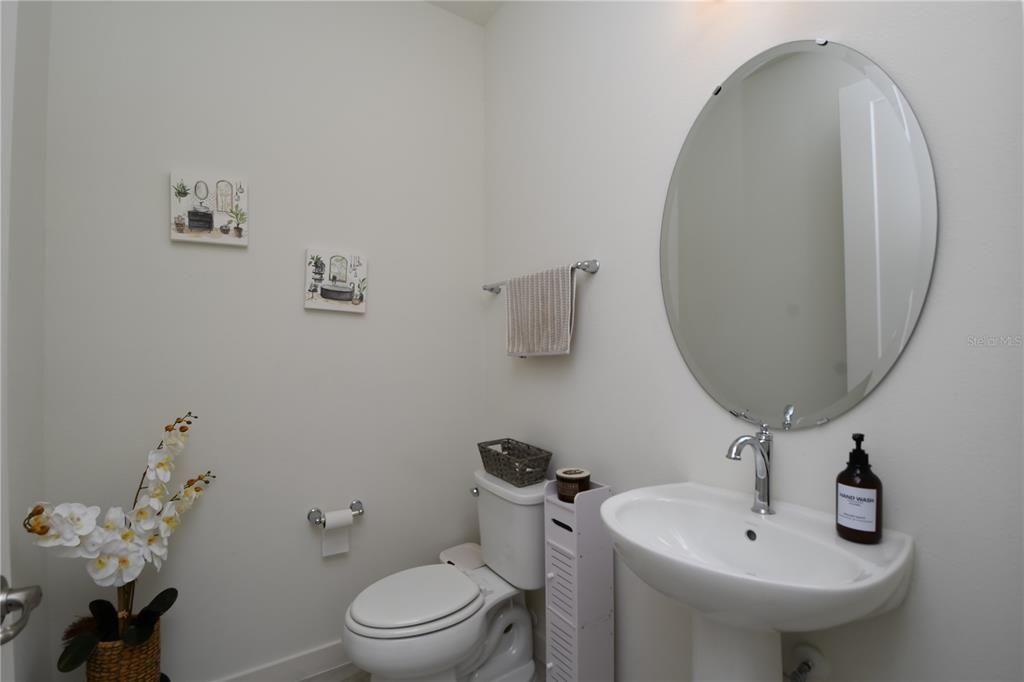 В аренду: $2,500 (3 спален, 2 ванн, 2466 Квадратных фут)