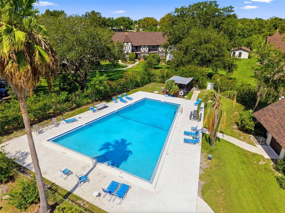 For Rent: $1,600 (1 beds, 1 baths, 550 Square Feet)