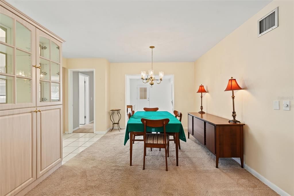 En Venta: $485,000 (3 camas, 2 baños, 1753 Pies cuadrados)