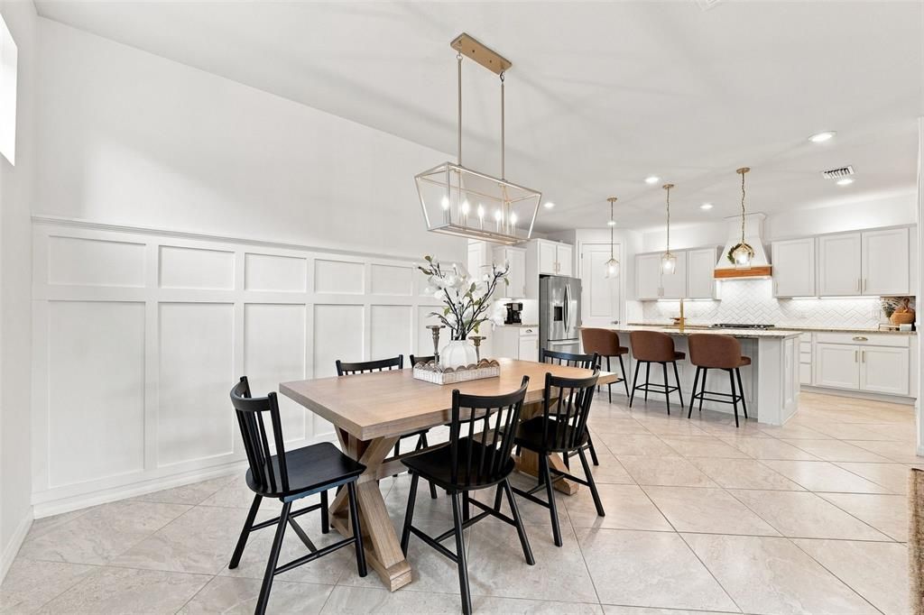For Rent: $4,300 (4 beds, 3 baths, 2844 Square Feet)