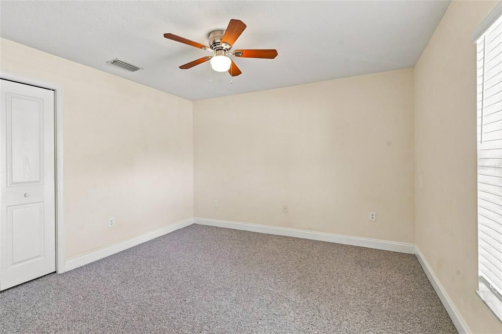 For Sale: $435,000 (4 beds, 3 baths, 2242 Square Feet)