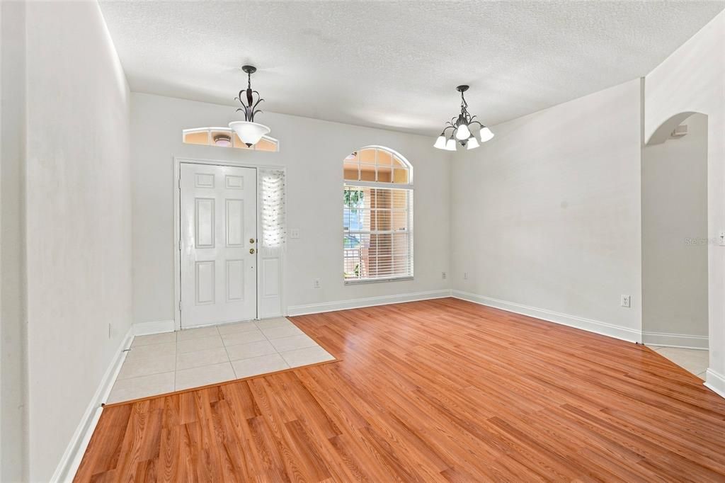 For Sale: $435,000 (4 beds, 3 baths, 2242 Square Feet)