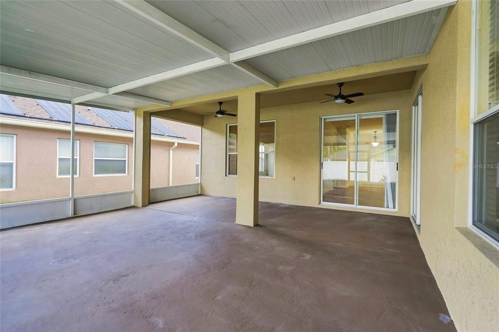 For Sale: $435,000 (4 beds, 3 baths, 2242 Square Feet)