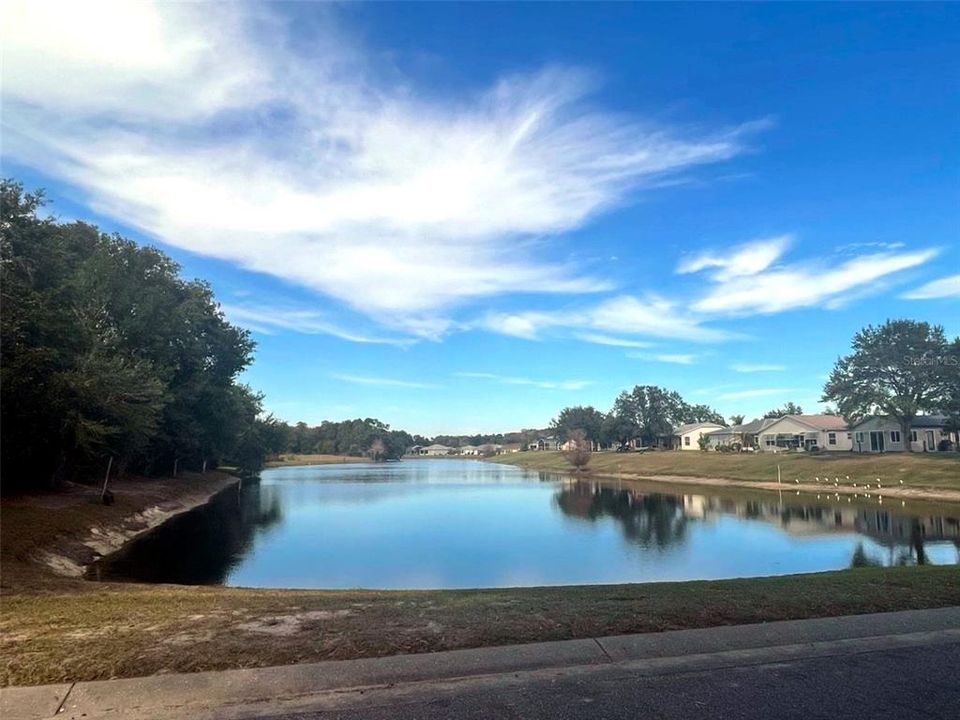 For Sale: $168,900 (2 beds, 1 baths, 708 Square Feet)