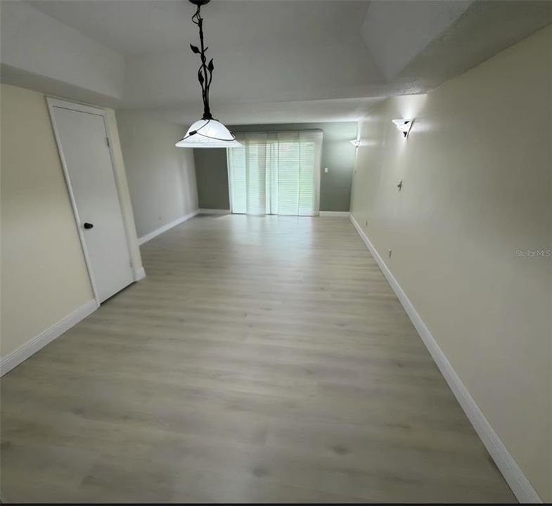 For Rent: $2,000 (3 beds, 2 baths, 1588 Square Feet)