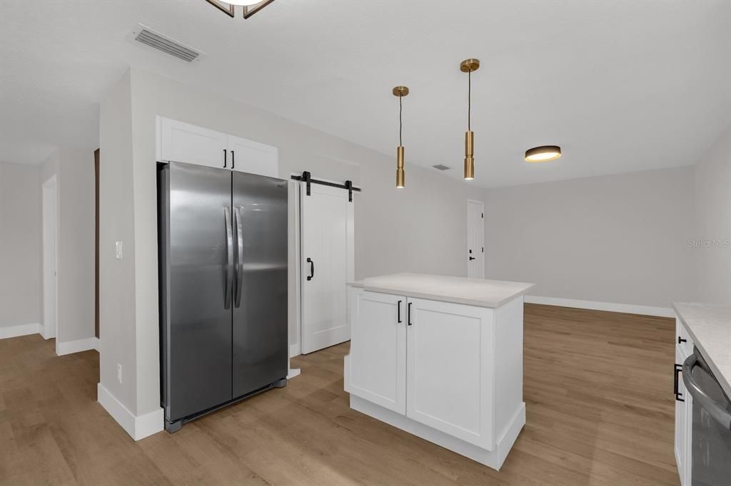 For Sale: $299,000 (3 beds, 2 baths, 1849 Square Feet)