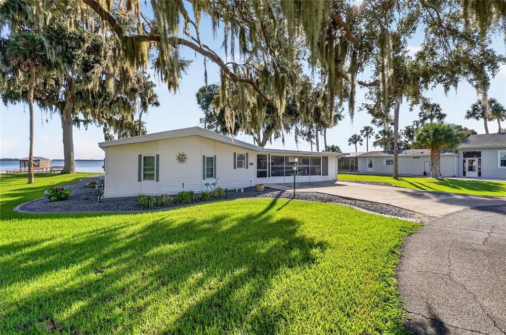 For Sale: $429,000 (2 beds, 2 baths, 1456 Square Feet)