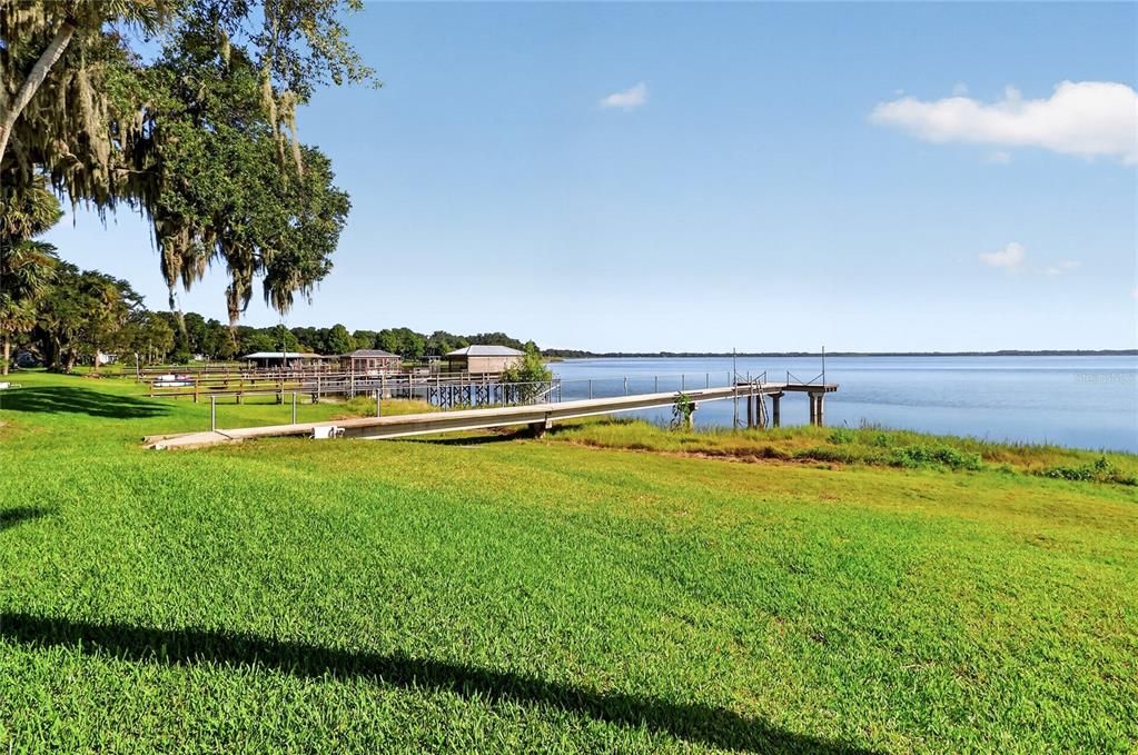 For Sale: $429,000 (2 beds, 2 baths, 1456 Square Feet)