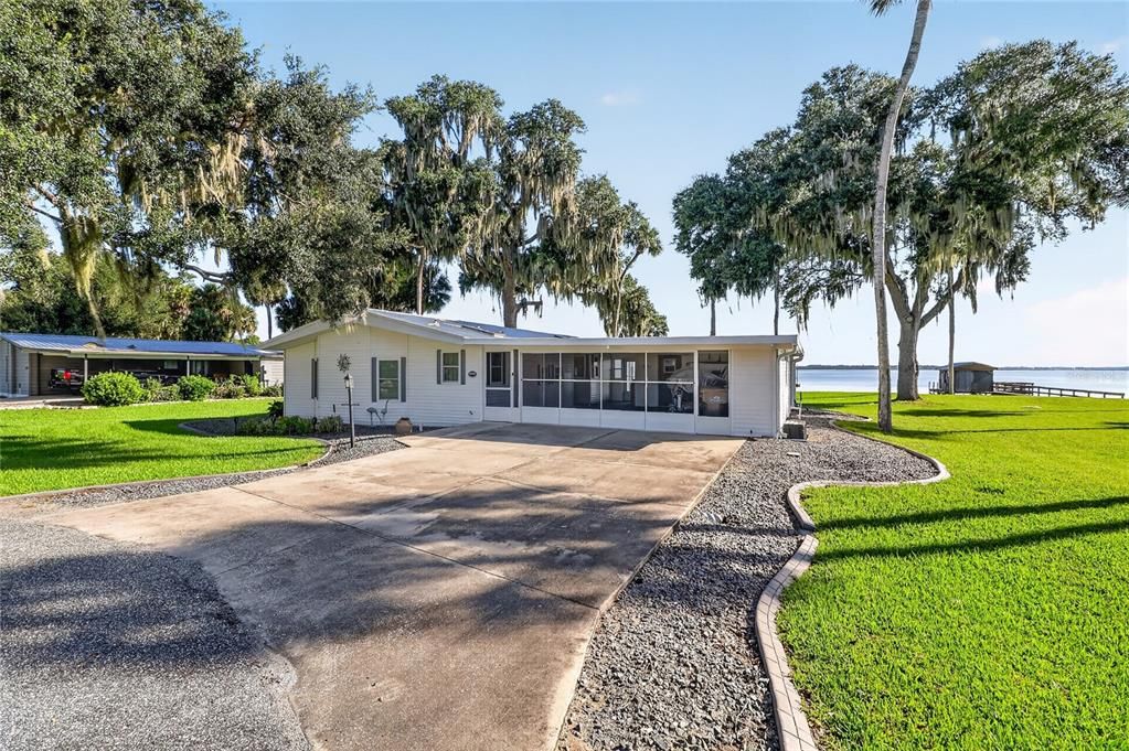 For Sale: $429,000 (2 beds, 2 baths, 1456 Square Feet)